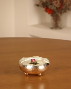 کاسه مسی مدل درسا لب دالبر پایه دار